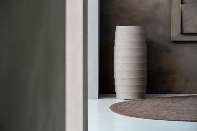 LUCA Bordo Modern Vase Sand