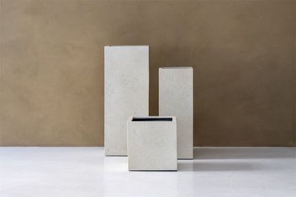 LUCA Grigio Cube Antique White