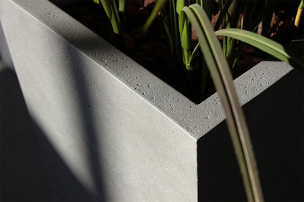 LUCA Grigio Cube Natural Concrete