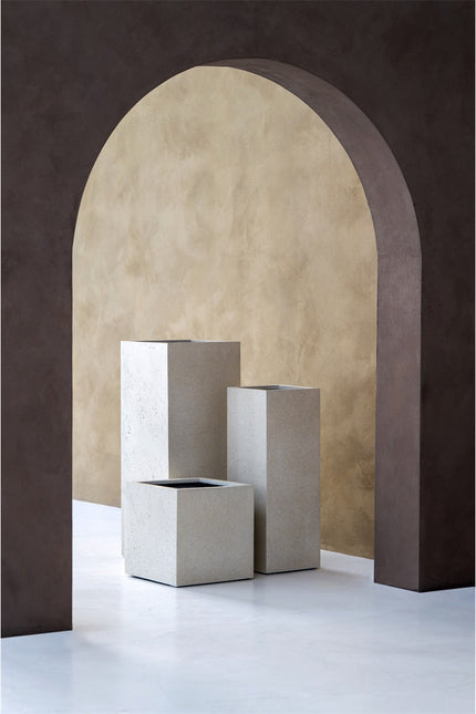 LUCA Grigio High Cube Antique White