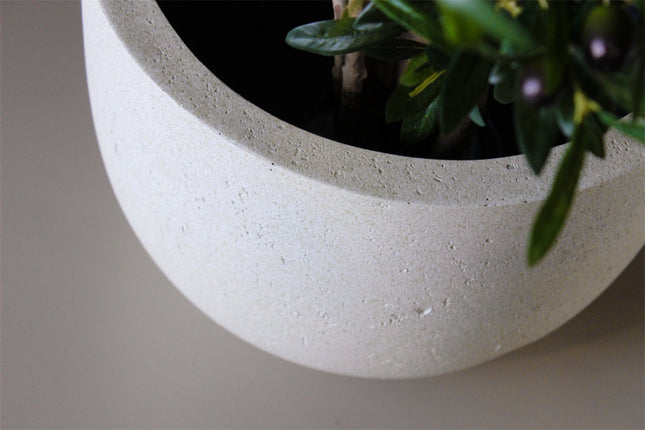 LUCA Grigio New Egg Pot Antique White