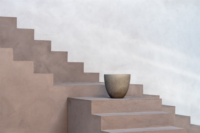 LUCA Grigio New Egg Pot Natural Concrete