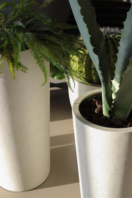 LUCA Grigio Vase Antique White